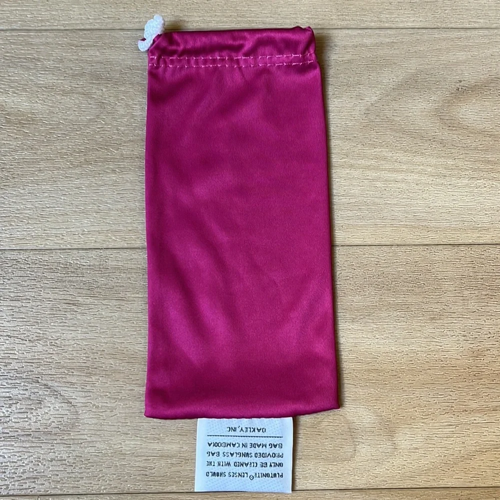 Oakley Microbag - Picture 3 of 3